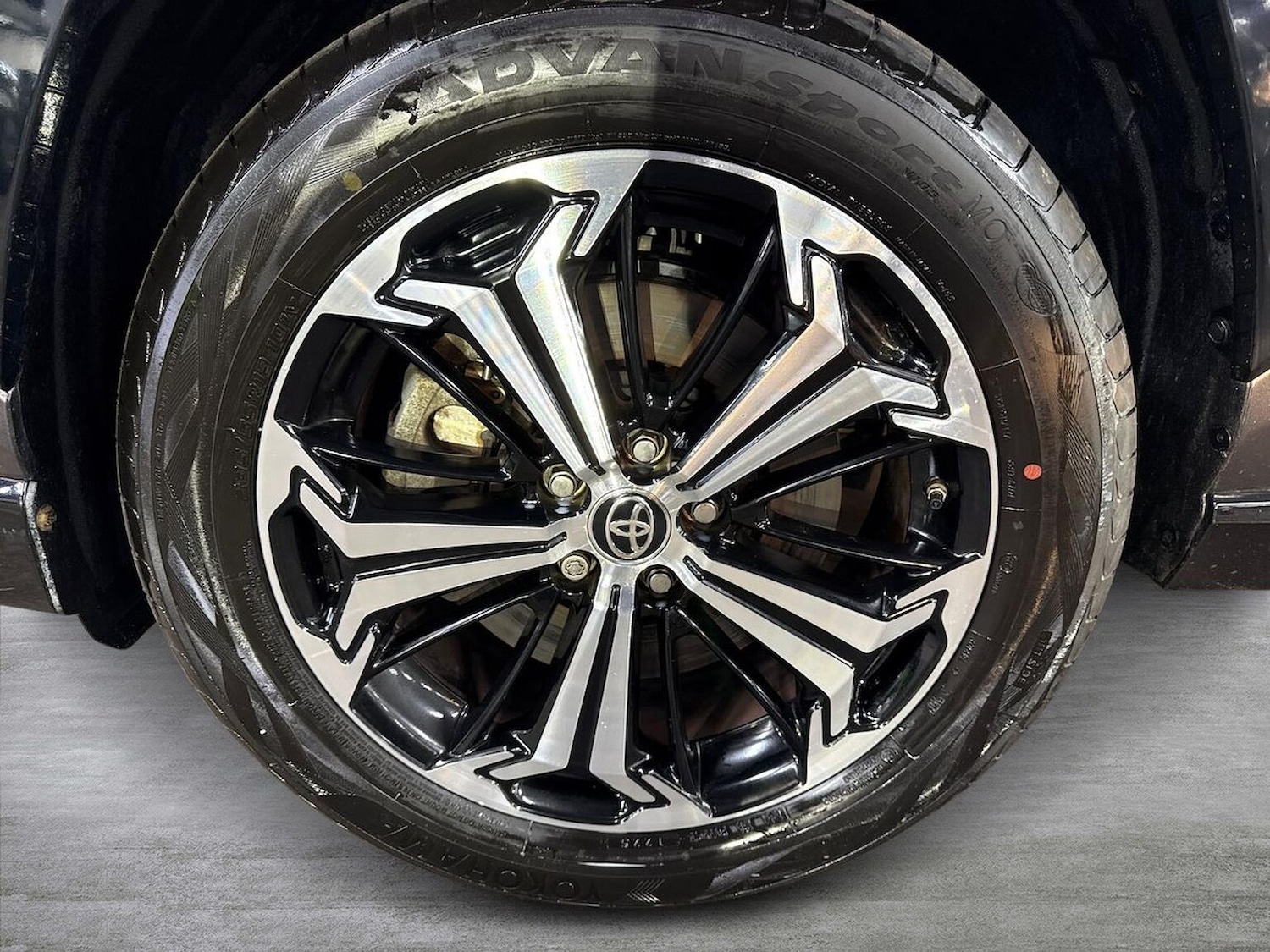 Used Toyota C-HR 2022 for sale - 77635468: Photo 6