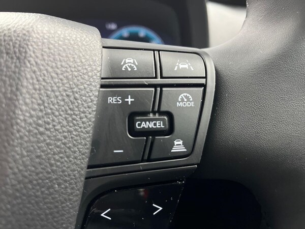 Used Toyota C-HR 2024 for sale - 75490962: Photo 25