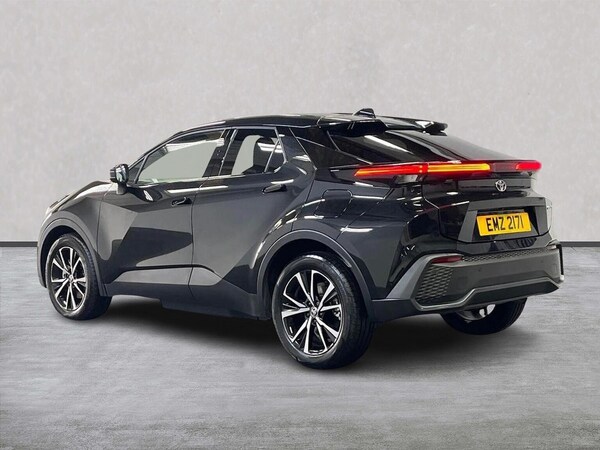 Used Toyota C-HR 2024 for sale - 75490962: Photo 2