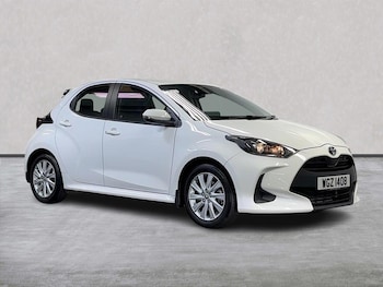 Used Toyota Yaris 2022 for sale - 75779220: Photo
