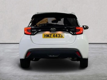 Used Toyota Yaris 2025 for sale - 79143440: Photo