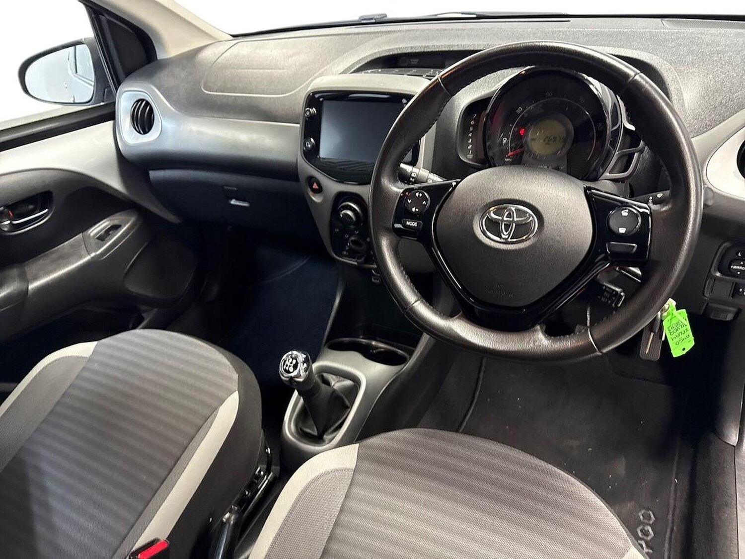 Used Toyota AYGO 2020 for sale - 76436520: Photo 15