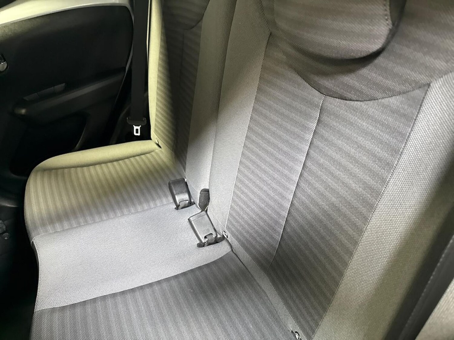 Used Toyota AYGO 2020 for sale - 76436520: Photo 16