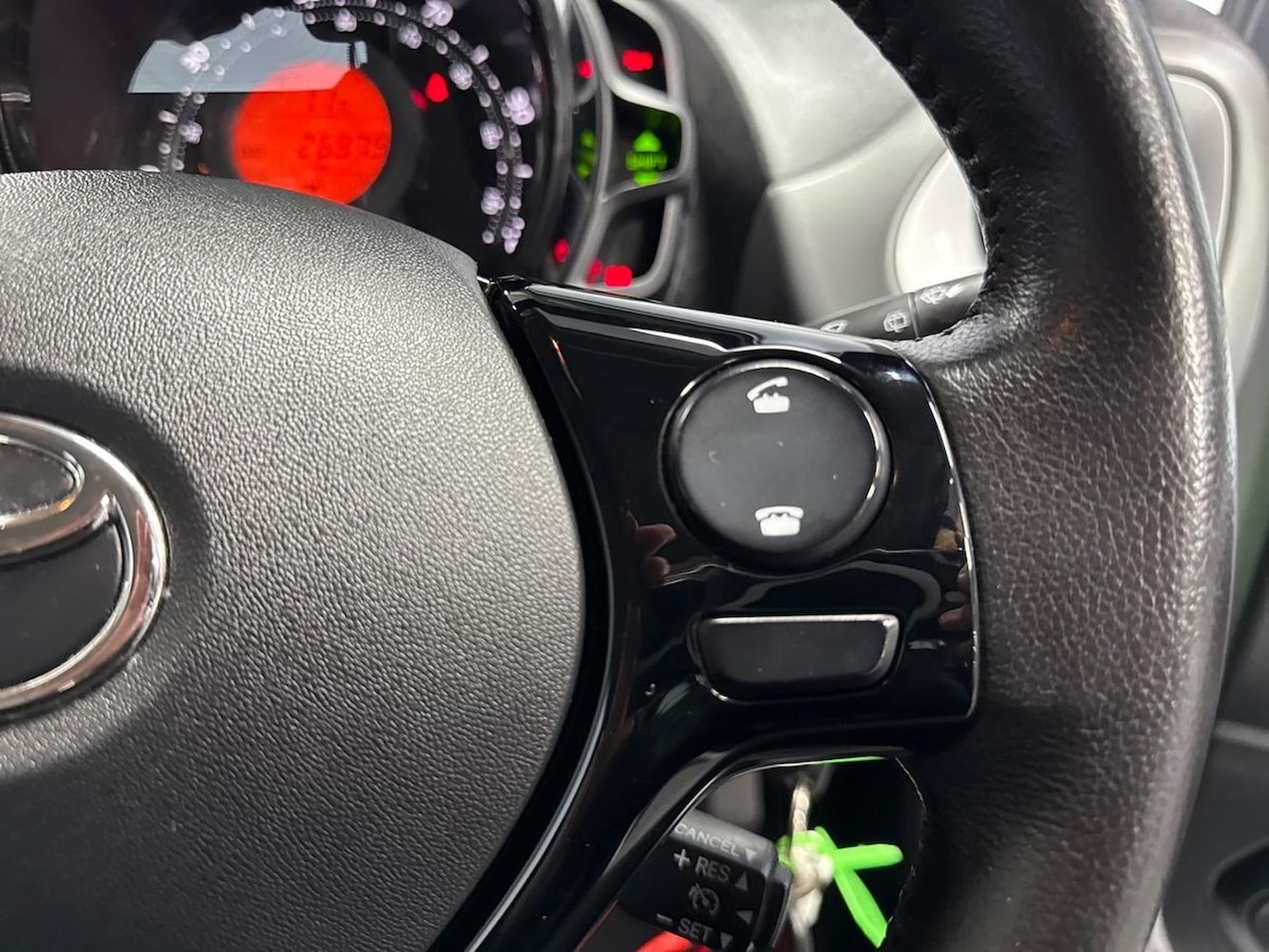 Used Toyota AYGO 2020 for sale - 76436520: Photo 25