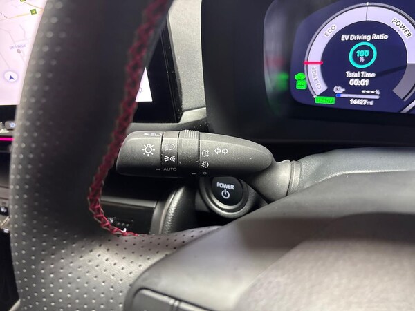 Used Toyota C-HR 2024 for sale - 75490539: Photo 26