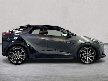 Used Toyota C-HR 2024 for sale - 75490539: Photo