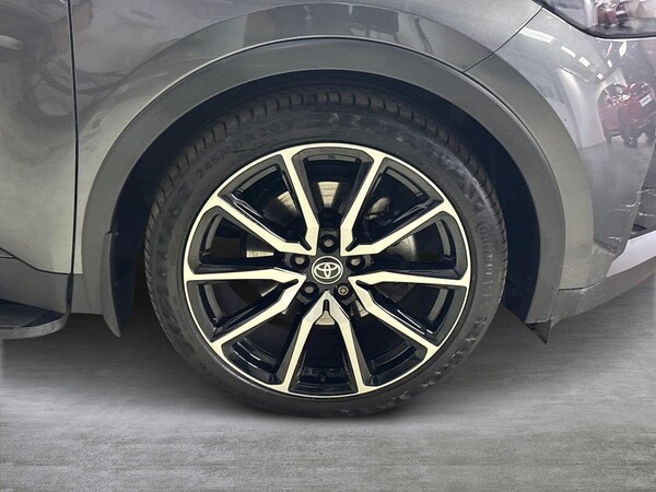 Used Toyota C-HR 2024 for sale - 75490539: Photo 6
