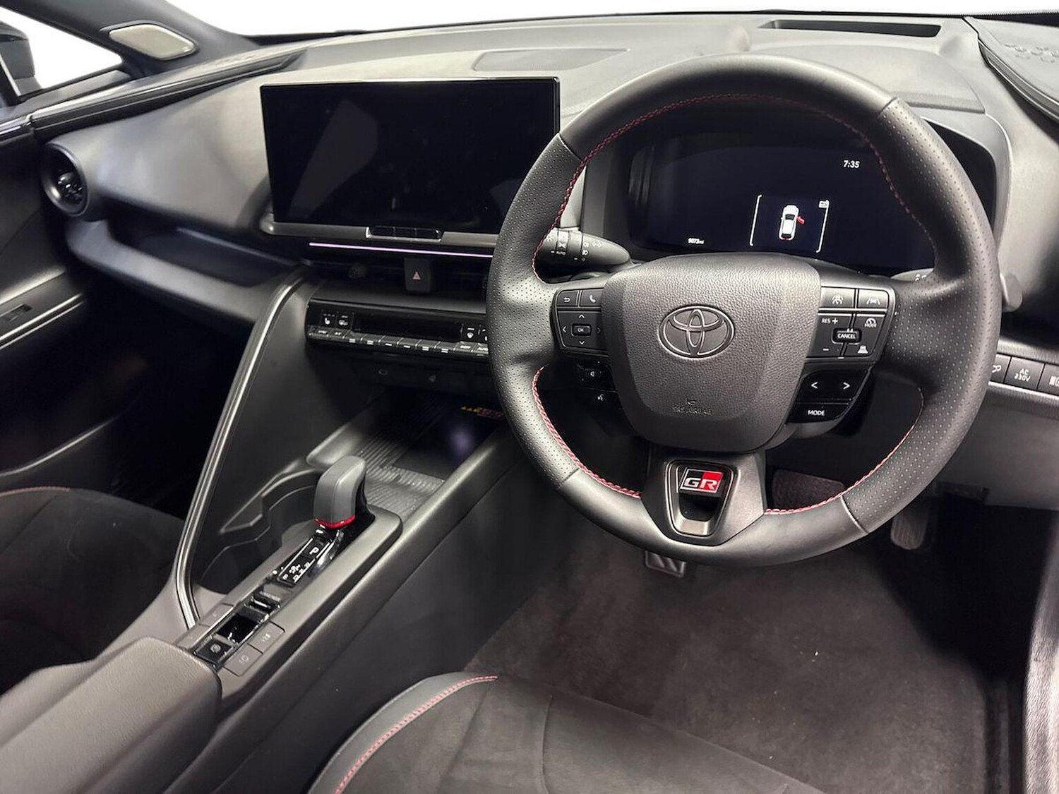 Used Toyota C-HR 2024 for sale - 77487729: Photo 15