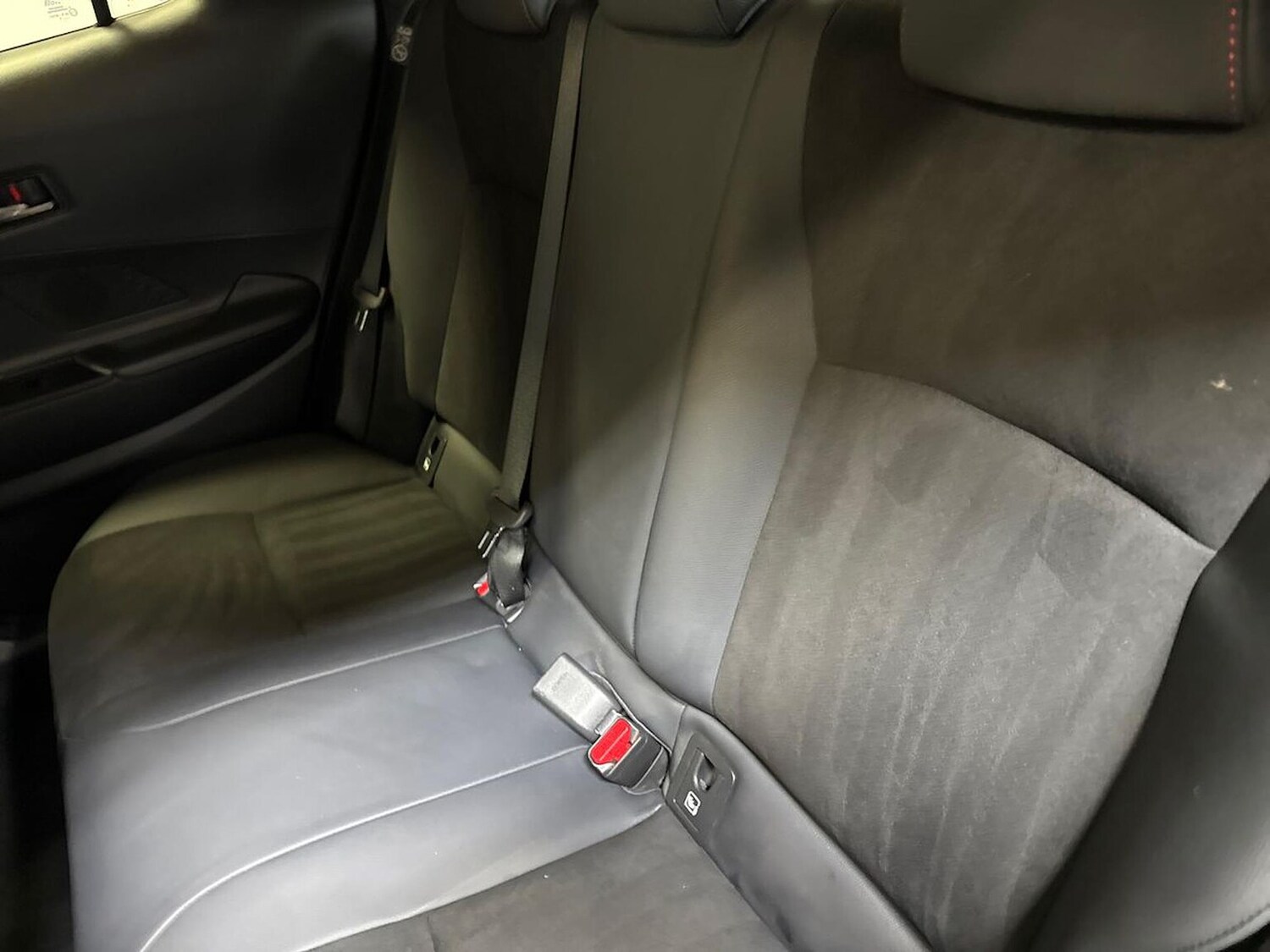 Used Toyota C-HR 2024 for sale - 77487729: Photo 16