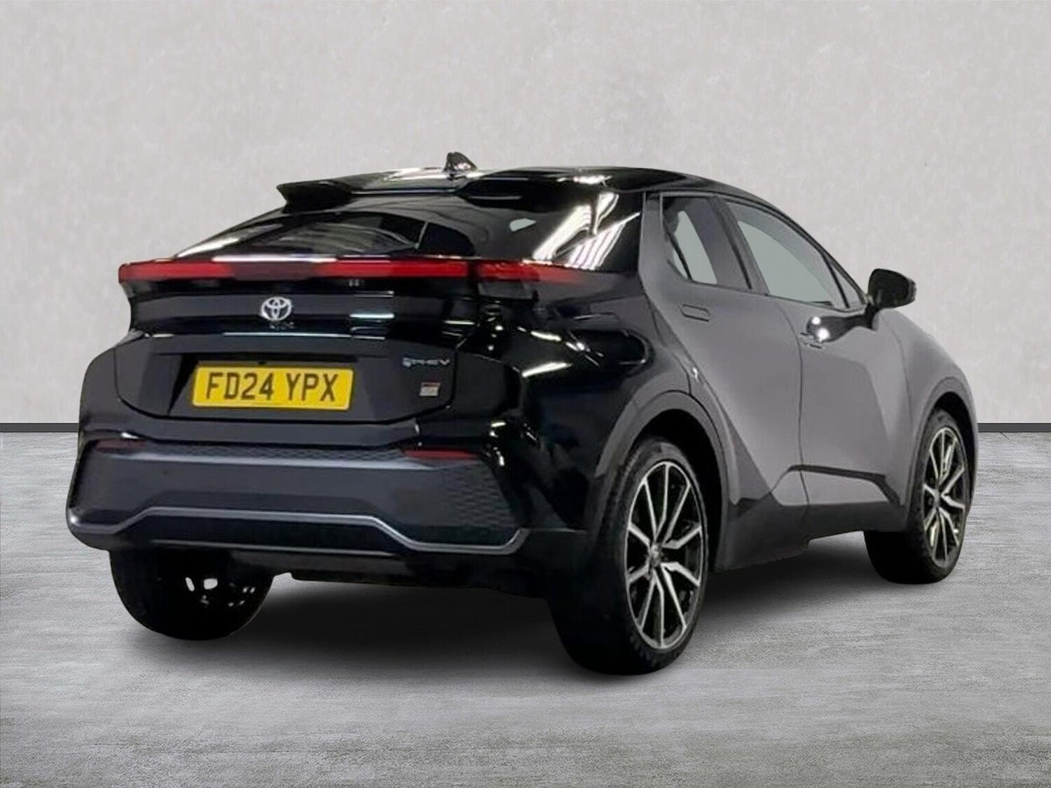 Used Toyota C-HR 2024 for sale - 77487729: Photo 18