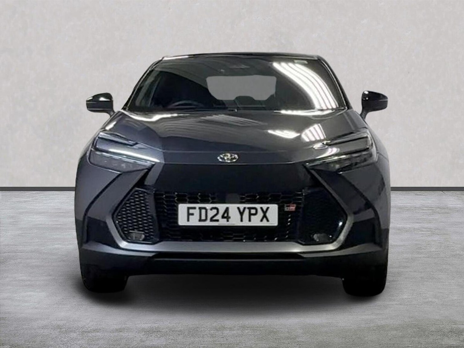 Used Toyota C-HR 2024 for sale - 77487729: Photo 5