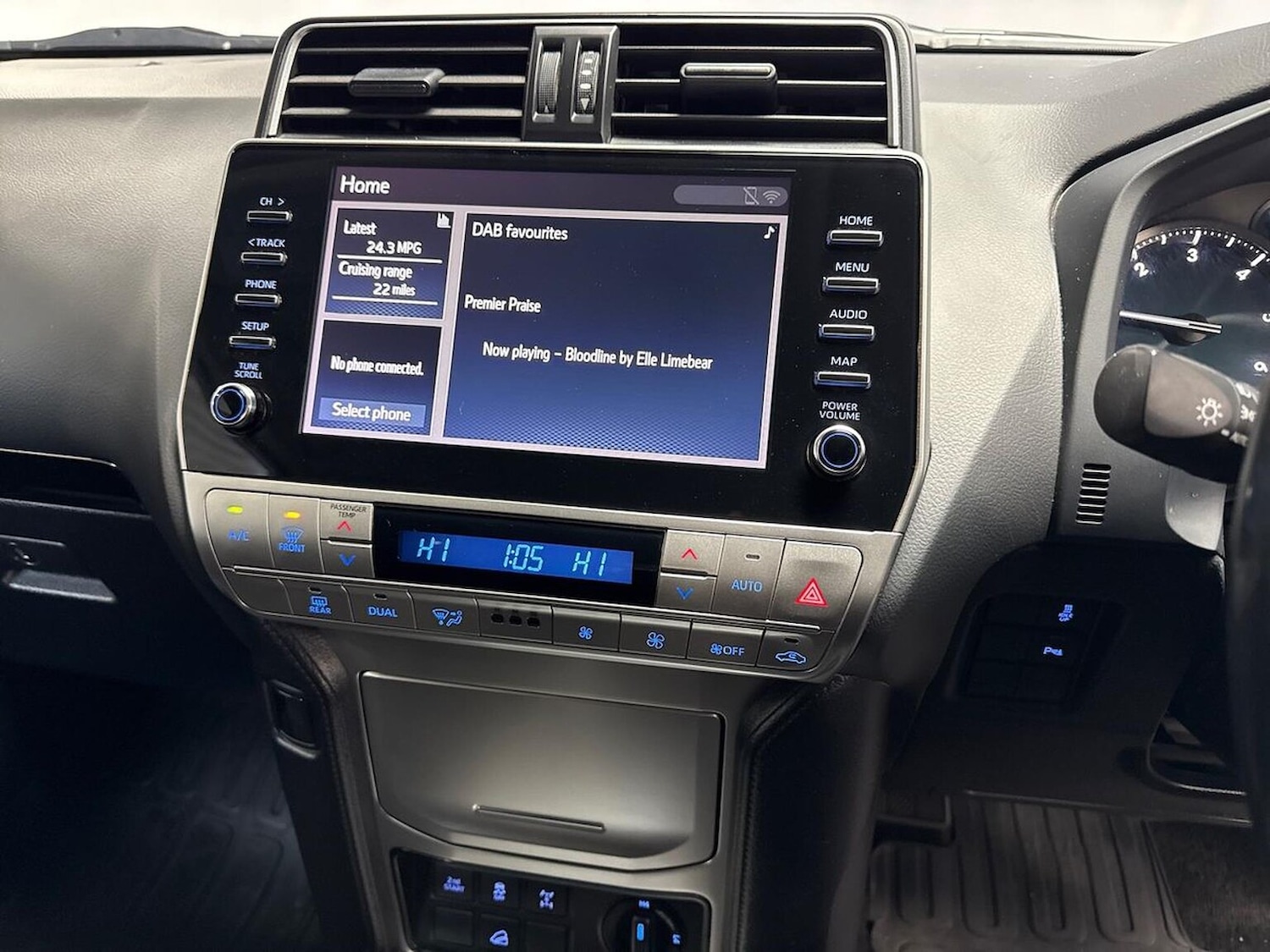 Used Toyota Land Cruiser 2021 for sale - 76324584: Photo 23