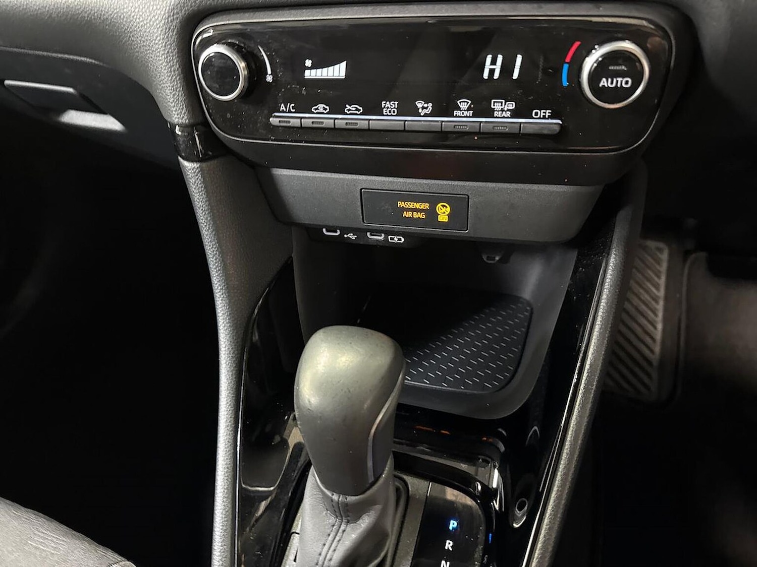 Used Toyota Yaris 2024 for sale - 78106353: Photo 14