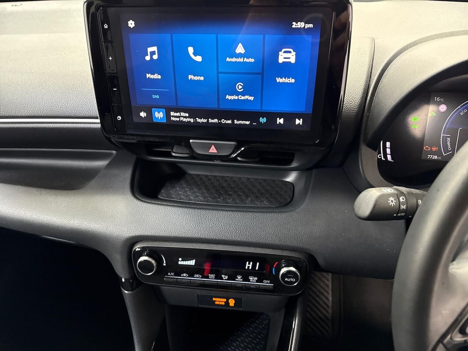 Used Toyota Yaris 2024 for sale - 78106353: Photo 15