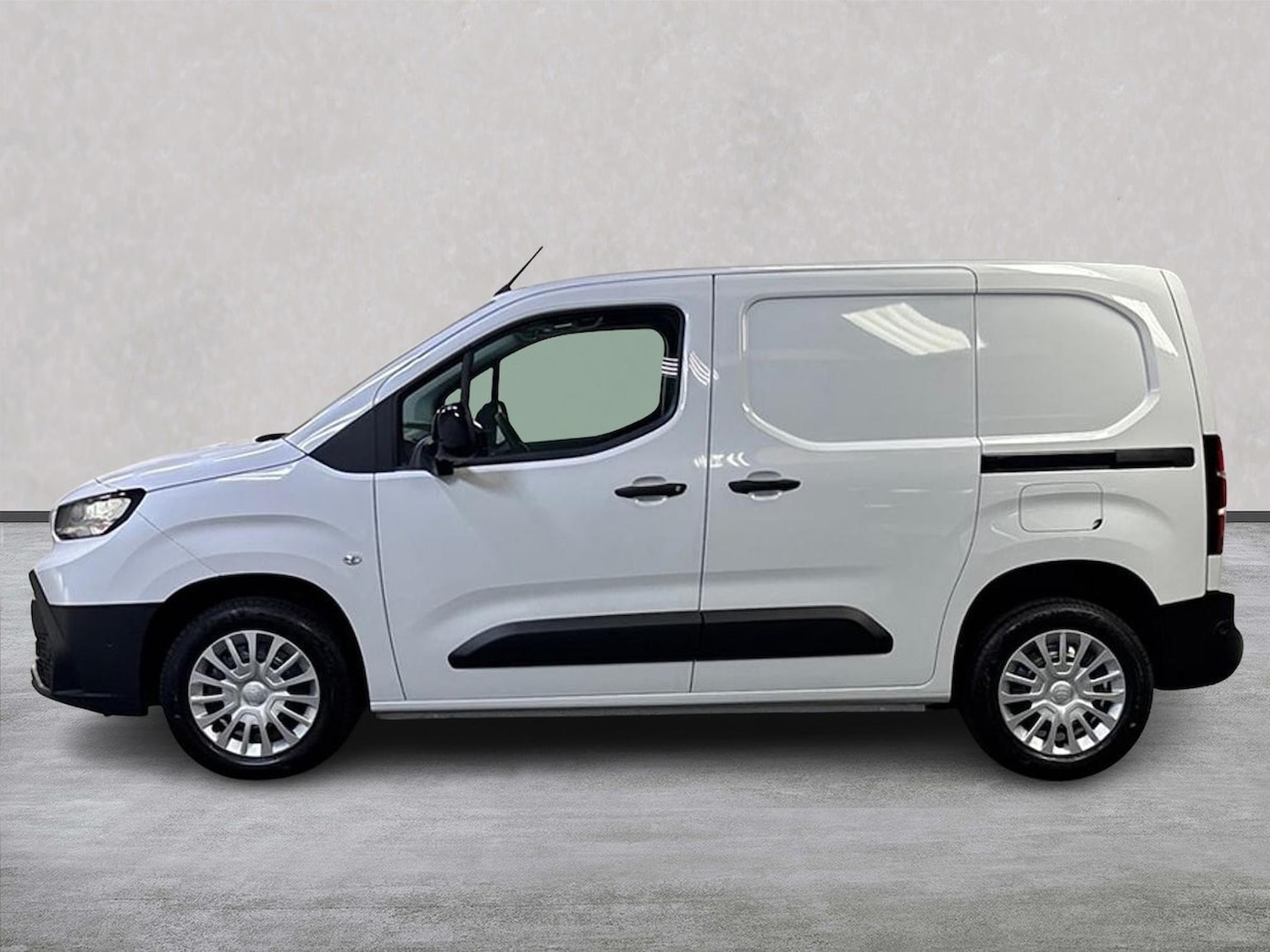 Used Toyota ProAce 2025 for sale - 76699449: Photo 19