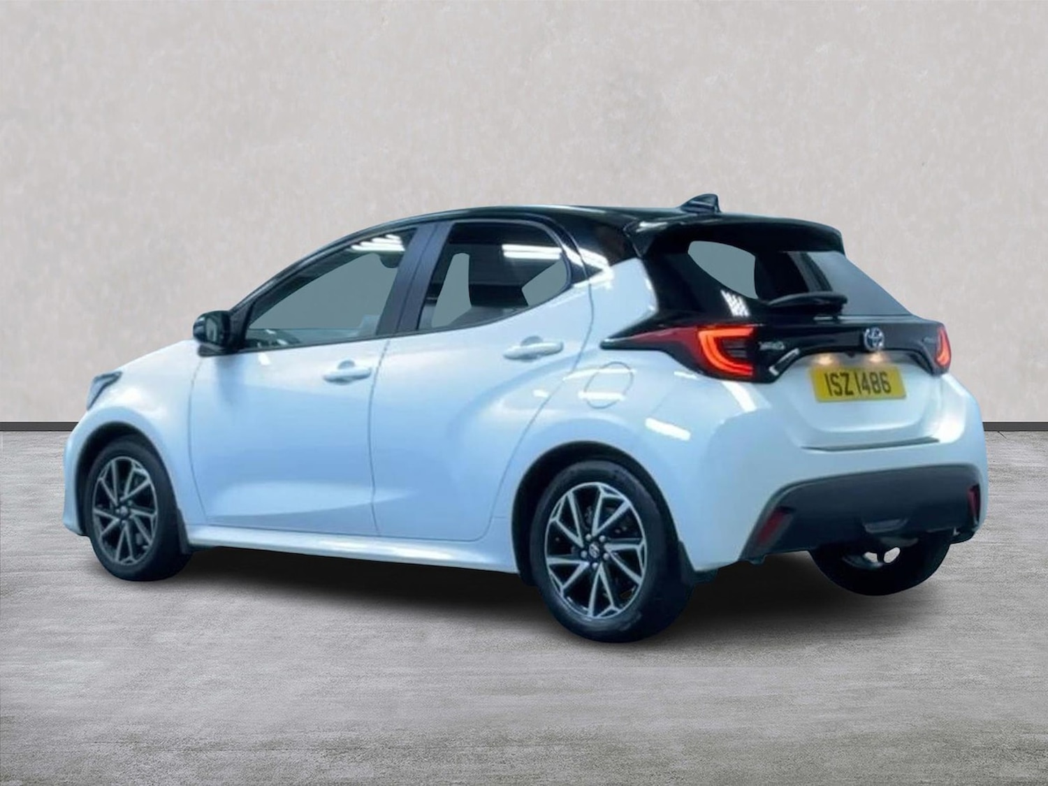 Used Toyota Yaris 2023 for sale - 78194228: Photo 4