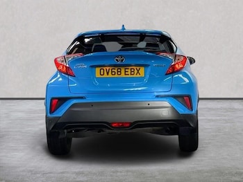 Used Toyota C-HR 2018 for sale - 78691854: Photo