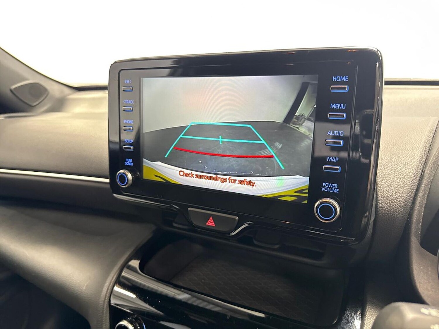 Used Toyota Yaris Cross 2023 for sale - 76342941: Photo 23