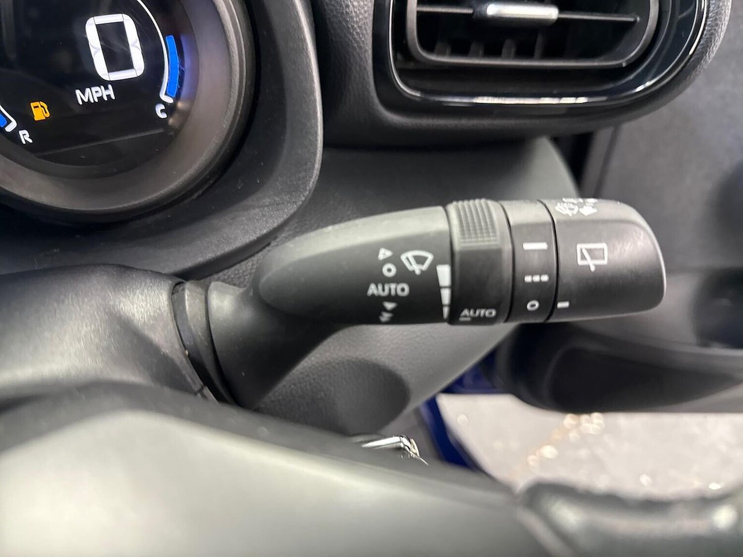 Used Toyota Yaris 2022 for sale - 78194193: Photo 26