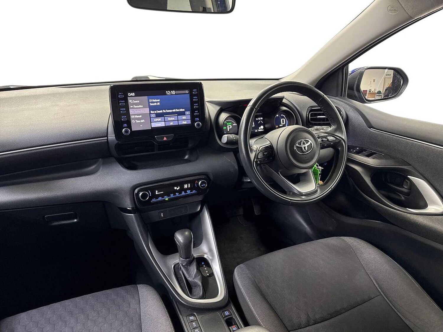 Used Toyota Yaris 2022 for sale - 78194193: Photo 8