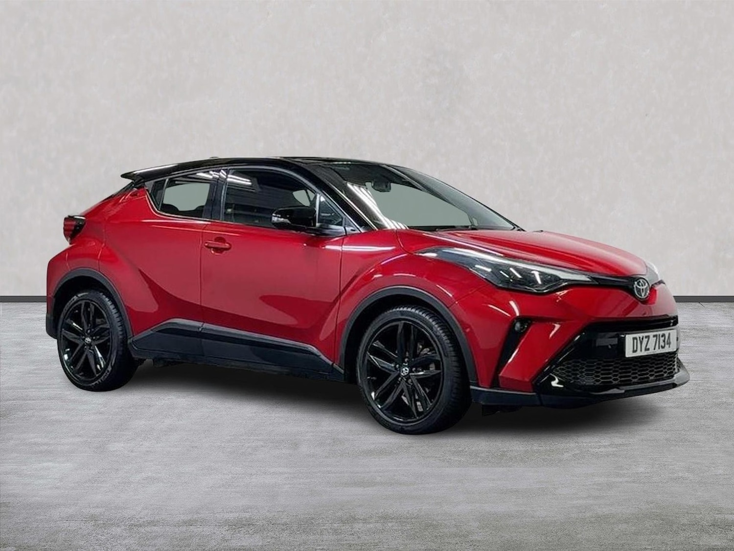 Used Toyota C-HR 2022 for sale - 76324581: Photo 1