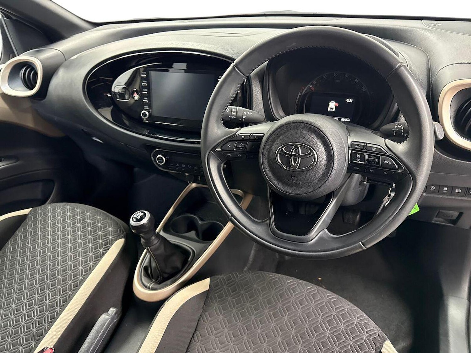 Used Toyota Aygo X 2023 for sale - 78121845: Photo 11