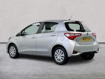 Used Toyota Yaris 2017 for sale - 79854786: Photo