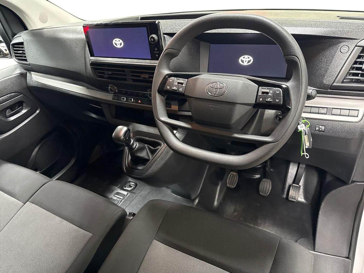 Used Toyota ProAce 2024 for sale - 77789529: Photo 8