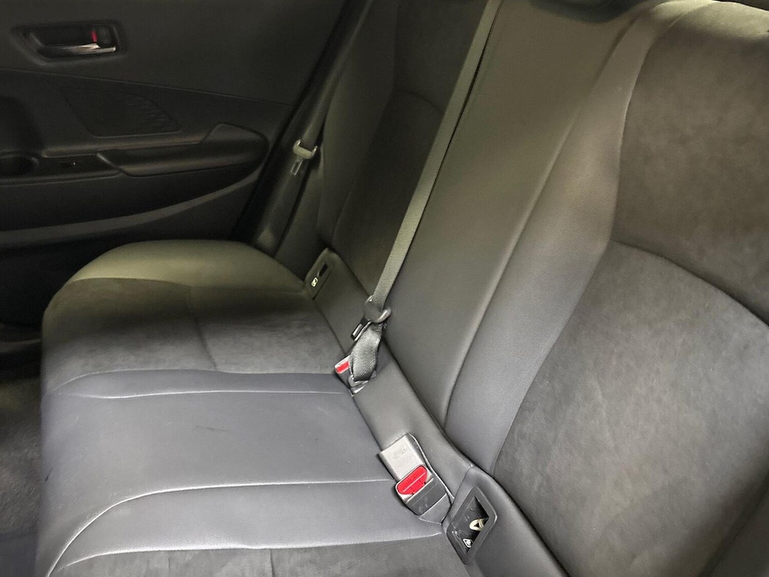 Used Toyota C-HR 2025 for sale - 77488563: Photo 16