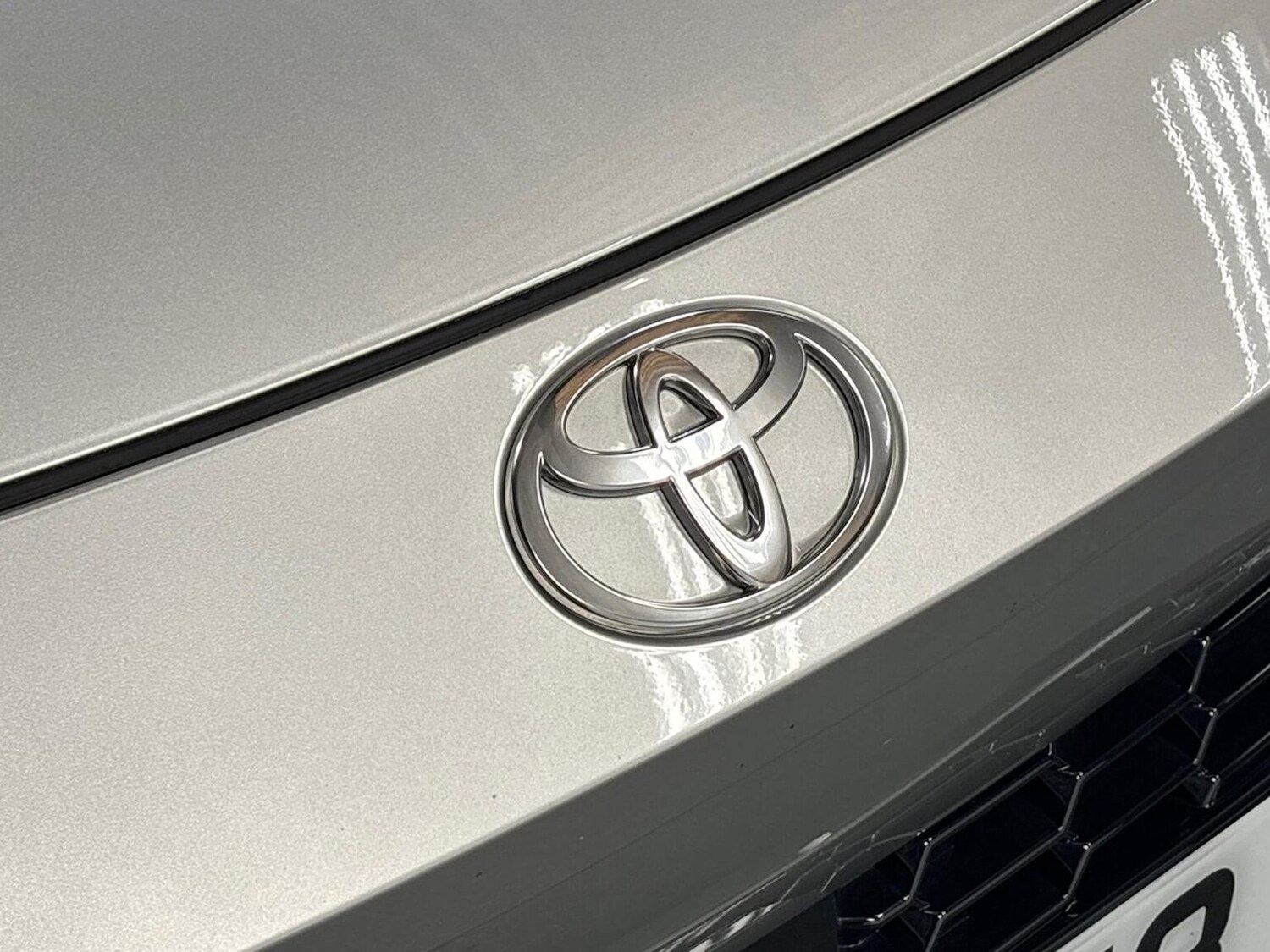 Used Toyota C-HR 2025 for sale - 77488563: Photo 28