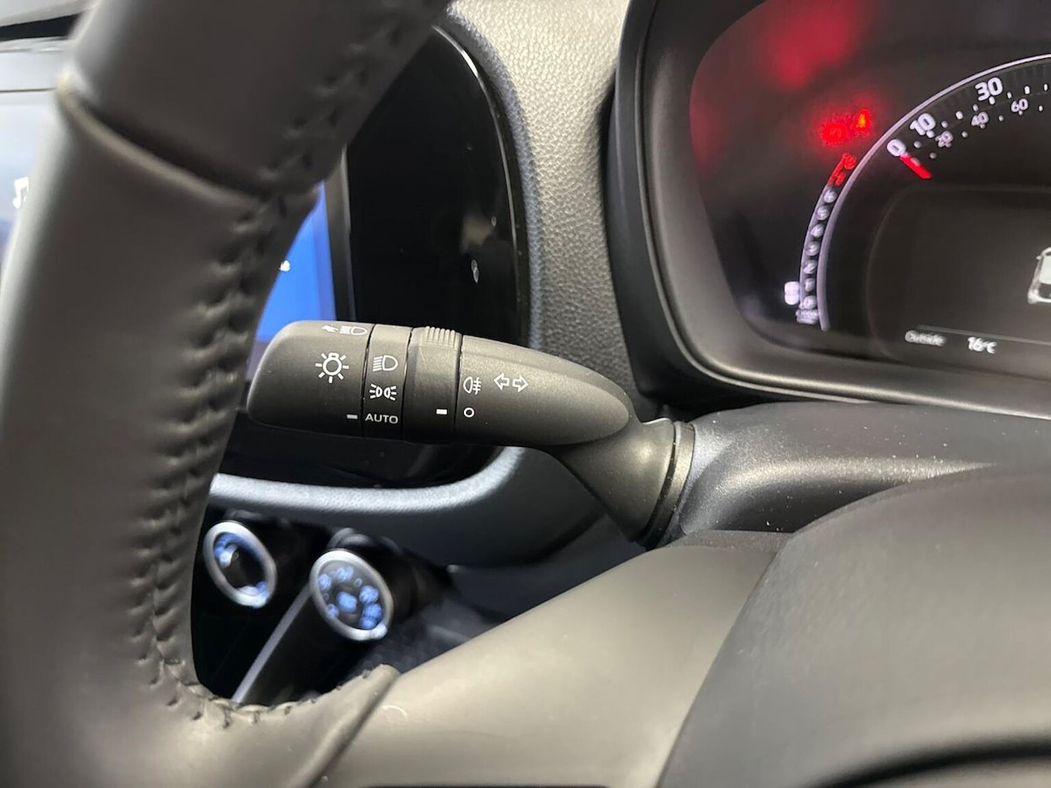 Used Toyota Aygo X 2024 for sale - 76363347: Photo 26