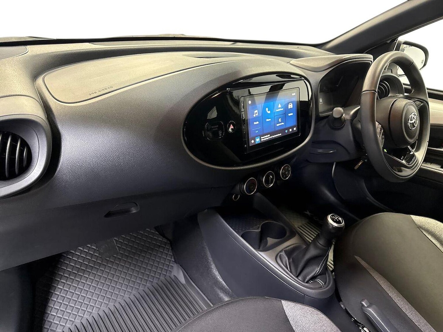 Used Toyota Aygo X 2024 for sale - 76363347: Photo 7
