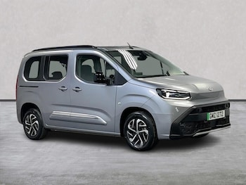 Used Toyota PROACE CITY Verso 2025 for sale - 75490606: Photo