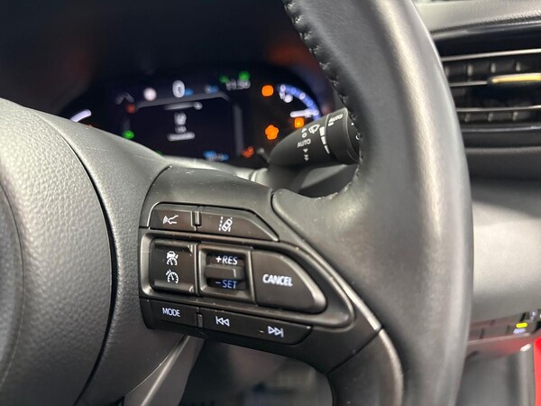 Used Toyota Yaris Cross 2022 for sale - 76207474: Photo 25
