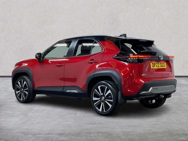 Used Toyota Yaris Cross 2022 for sale - 76207474: Photo 2