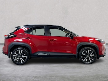 Used Toyota Yaris Cross 2022 for sale - 76207474: Photo 3