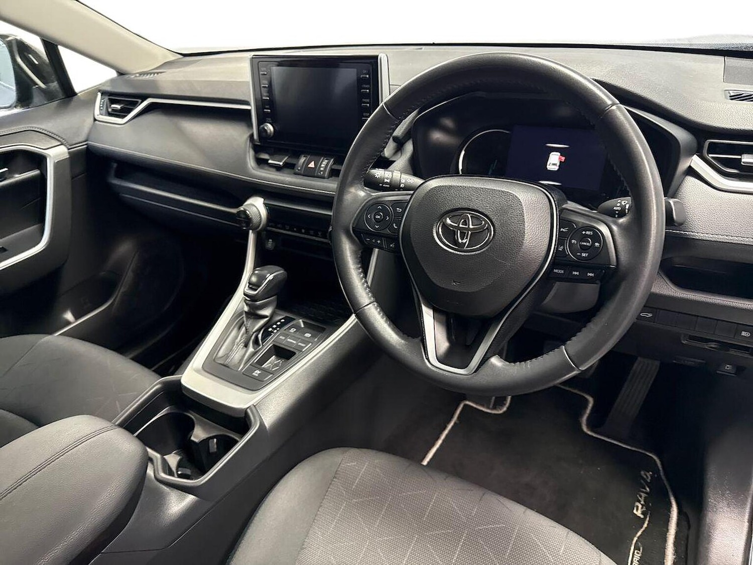 Used Toyota RAV4 2021 for sale - 76324579: Photo 8