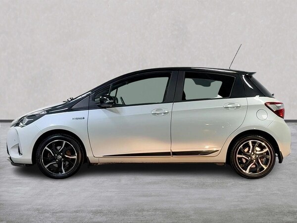 Used Toyota Yaris 2018 for sale - 76102481: Photo 19
