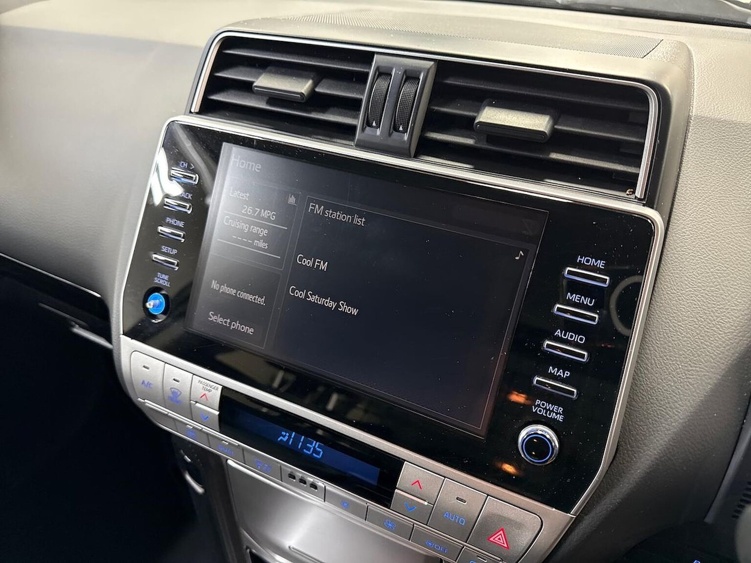 Used Toyota Land Cruiser 2022 for sale - 78194044: Photo 13