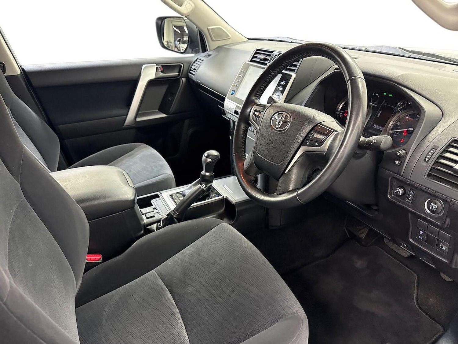 Used Toyota Land Cruiser 2022 for sale - 78194044: Photo 17