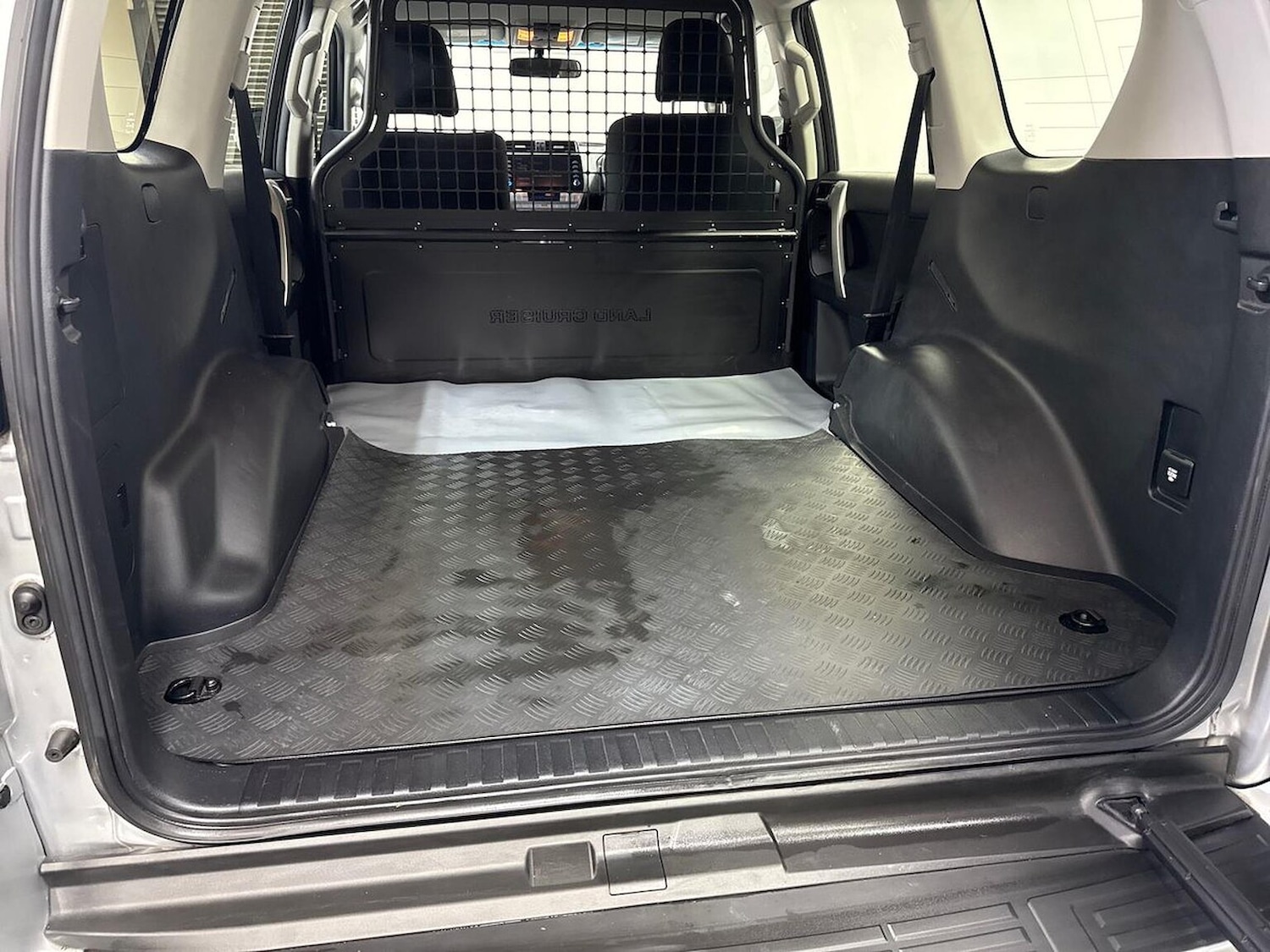 Used Toyota Land Cruiser 2022 for sale - 78194044: Photo 19