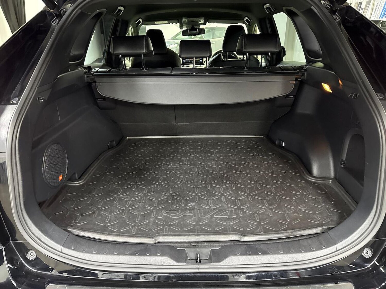 Used Toyota RAV4 2021 for sale - 77528886: Photo 17