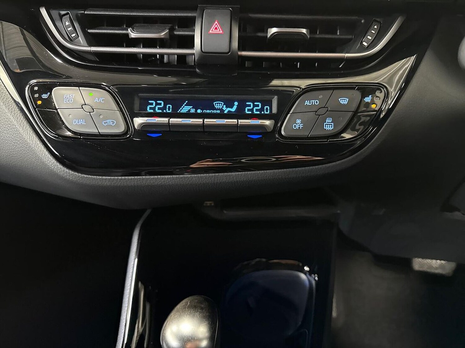 Used Toyota C-HR 2023 for sale - 78192779: Photo 24