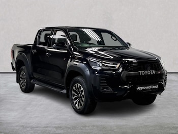 Used Toyota Hilux 2023 for sale - 75490730: Photo