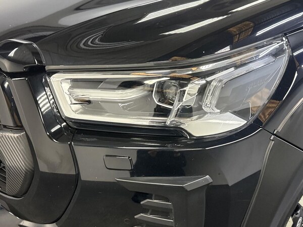 Used Toyota Hilux 2023 for sale - 75490730: Photo 29