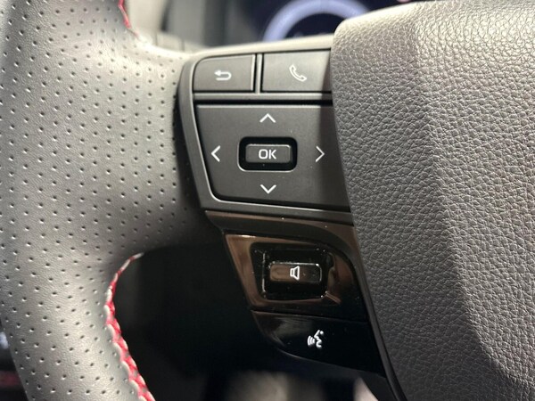 Used Toyota C-HR 2025 for sale - 75490791: Photo 25
