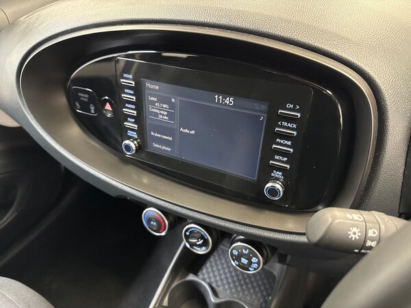 Used Toyota Aygo X 2023 for sale - 76273521: Photo 23