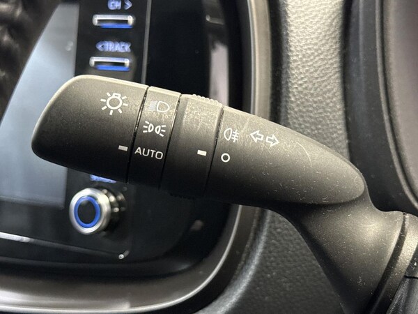 Used Toyota Aygo X 2023 for sale - 76273521: Photo 27