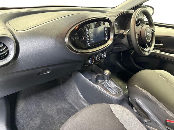 Used Toyota Aygo X 2023 for sale - 76273521: Photo 7