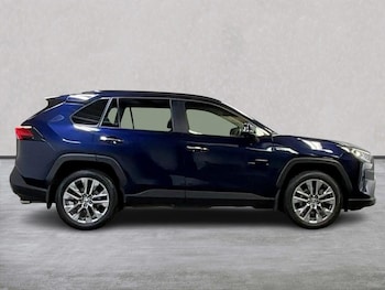 Used Toyota RAV4 2021 for sale - 75683268: Photo